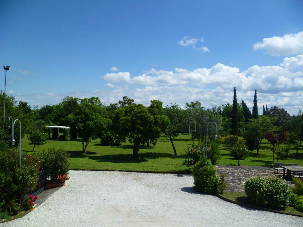Villa Martina 法诺 外观 照片